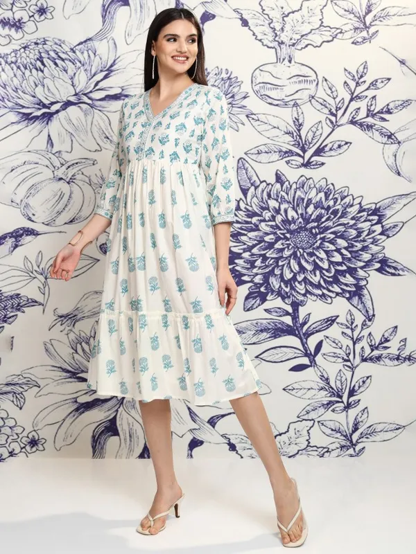 Vishudh Women Cream Printed A-Line Dress