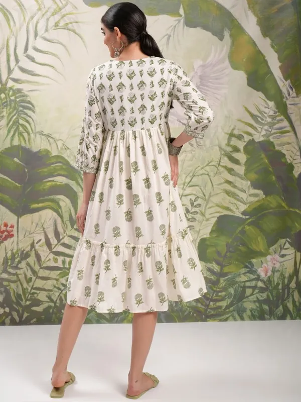 Vishudh Women Cream Printed A-Line Dress