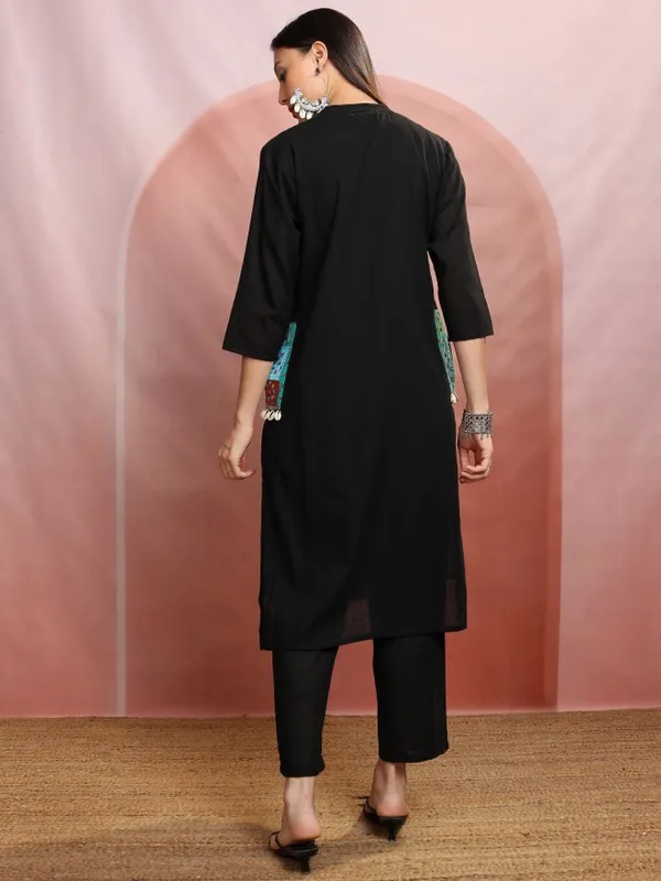 Vishudh Women Black Tunic With Trouser