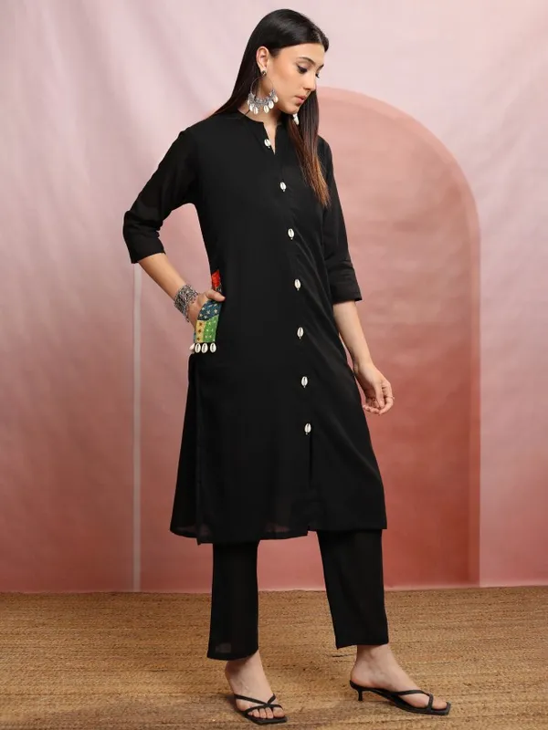 Vishudh Women Black Tunic With Trouser