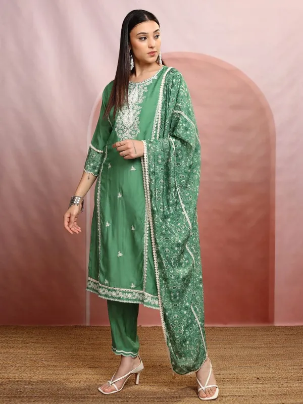 Vishudh Women Green Embroidered Kurta With Trouser And Dupatta