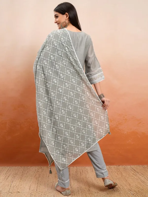 Vishudh Women Grey Printed Kurta With Trousers And Dupatta