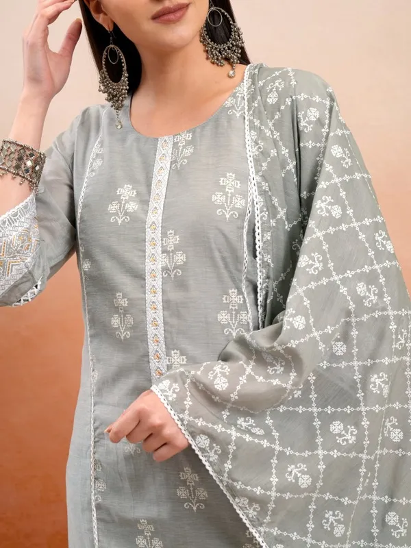 Vishudh Women Grey Printed Kurta With Trousers And Dupatta