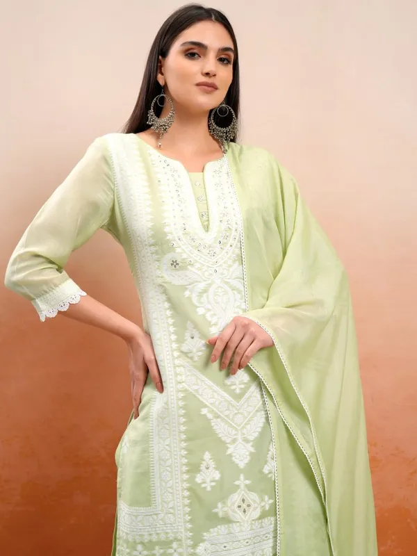Vishudh Women Green Embroidered Kurta With Trousers And Dupatta