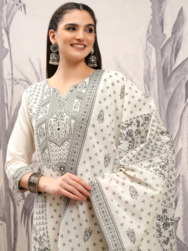 Vishudh Women Off White Embroidered Kurta With Trousers And Dupatta