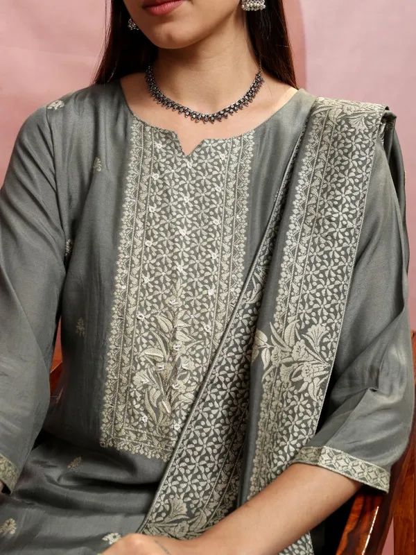 Vishudh Women Grey Embroidered Kurta With Trouser And Dupatta