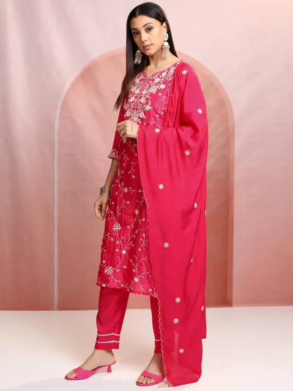 Vishudh Women Pink Embroidered Kurta With Trouser And Dupatta