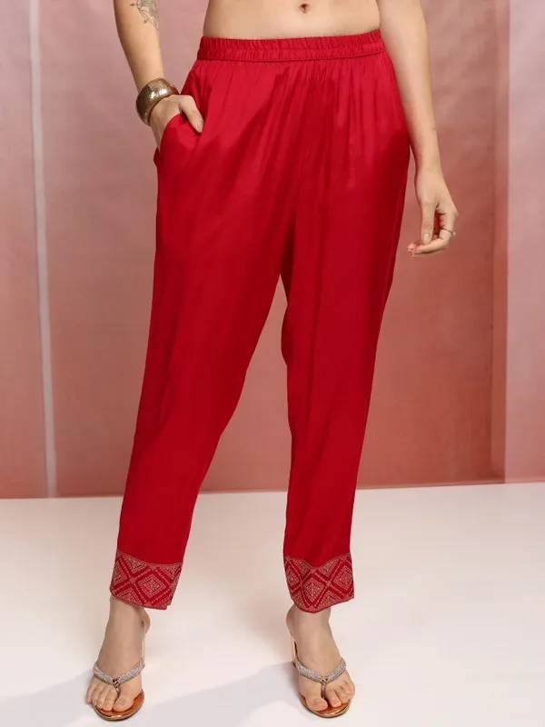 Women Kurta With Trousers & Dupatta