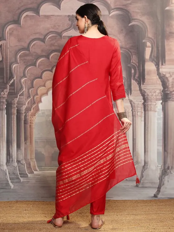 Vishudh Women Red Embroidered Kurta With Trousers And Dupatta