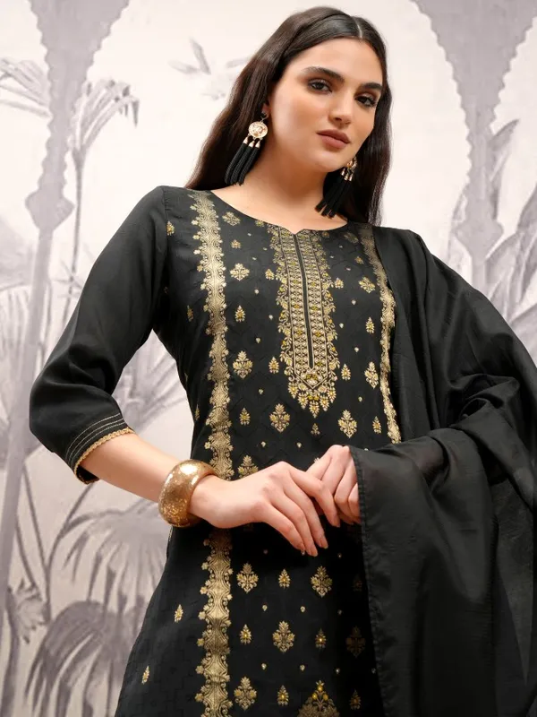 Vishudh Women Black Embroidered Kurta With Trousers And Dupatta