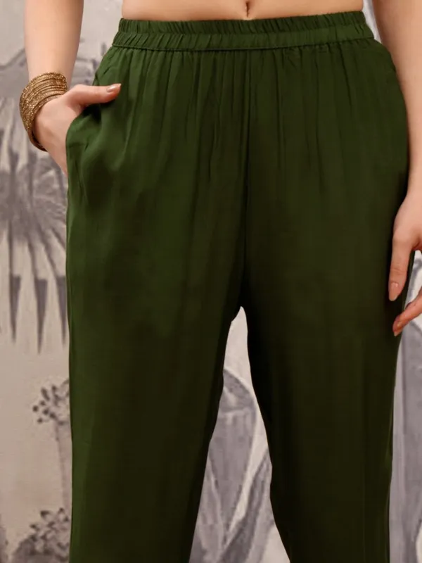 Vishudh Women Green Embroidered Kurta With Trousers And Dupatta