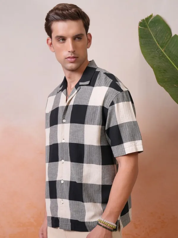 Locomotive Premium Men Black Dobby Textured Cuban Collar Oversized Shirt