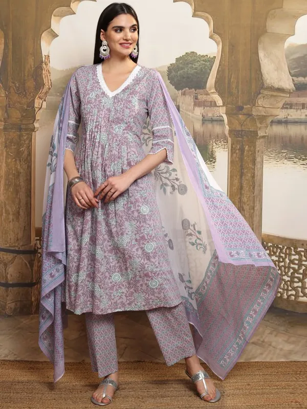 Vishudh Women Lavender Printed Kurta With Trousers And Dupatta