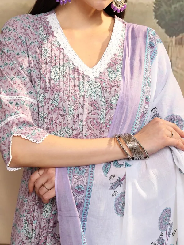 Vishudh Women Lavender Printed Kurta With Trousers And Dupatta
