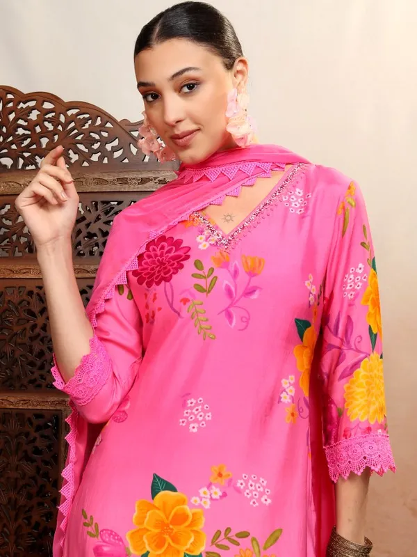 Vishudh Women Pink Printed Kurta With Trouser And Dupatta