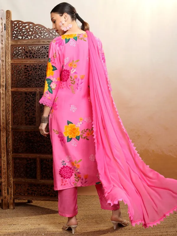 Vishudh Women Pink Printed Kurta With Trouser And Dupatta