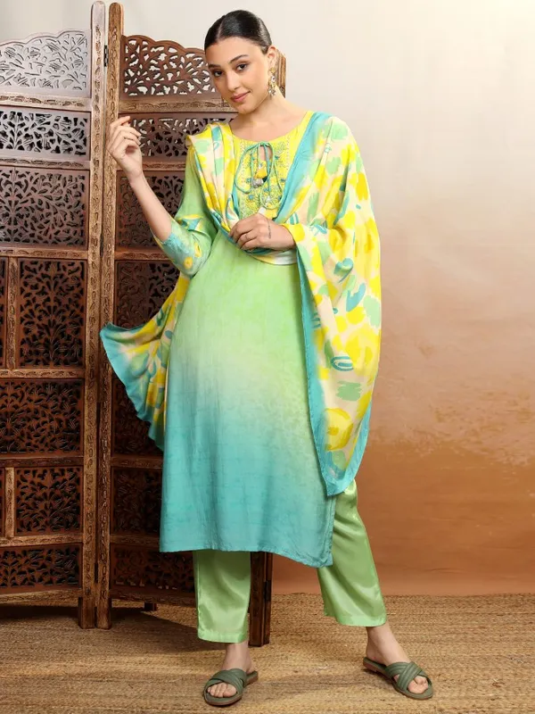 Vishudh Women Green Women Kurta With Trousers And Dupatta