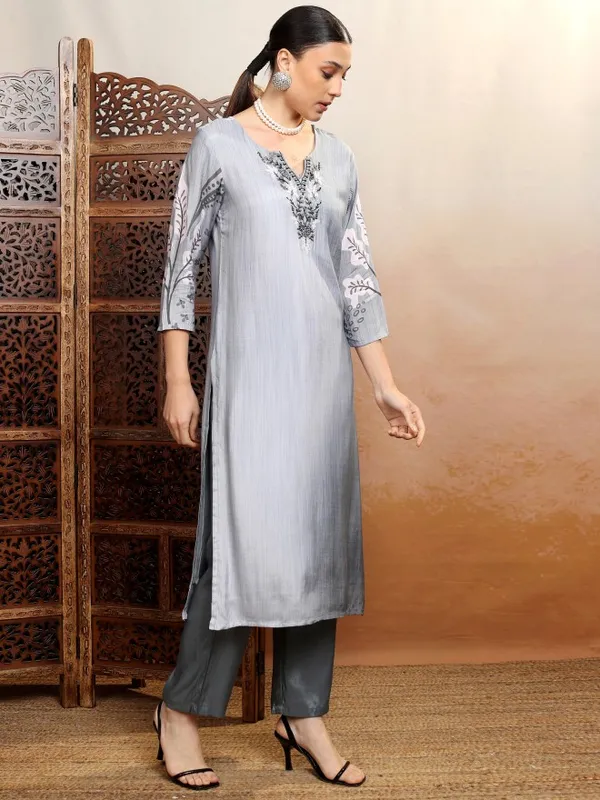 Vishudh Women Grey Women Kurta With Trousers And Dupatta