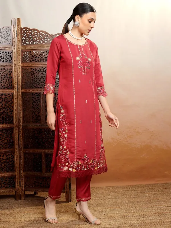 Vishudh Women Red Women Kurta With Trousers And Dupatta