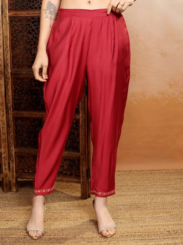 Vishudh Women Red Women Kurta With Trousers And Dupatta