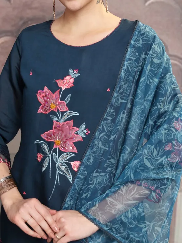 Vishudh Women Teal Embroidered Kurta With Trouser And Dupatta