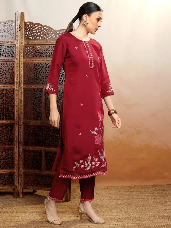 Vishudh Women Burgundy Embroidered Kurta With Trouser And Dupatta