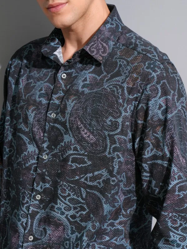 Locomotive Men Navy Blue Printed Slim Fit Casual Shirt