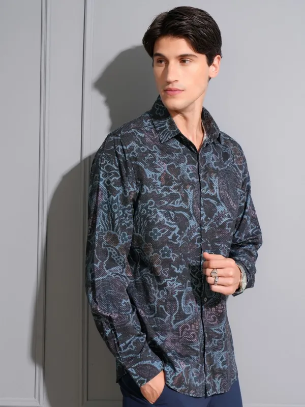 Locomotive Men Navy Blue Printed Slim Fit Casual Shirt