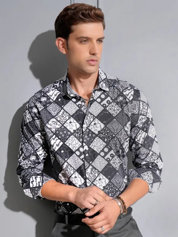 Locomotive Premium Men Black & White Satin Printed Occasion Shirt