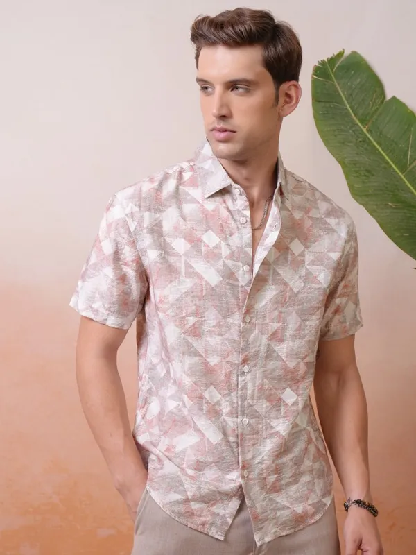 Locomotive Premium Men Peach Printed Relaxed Shirt