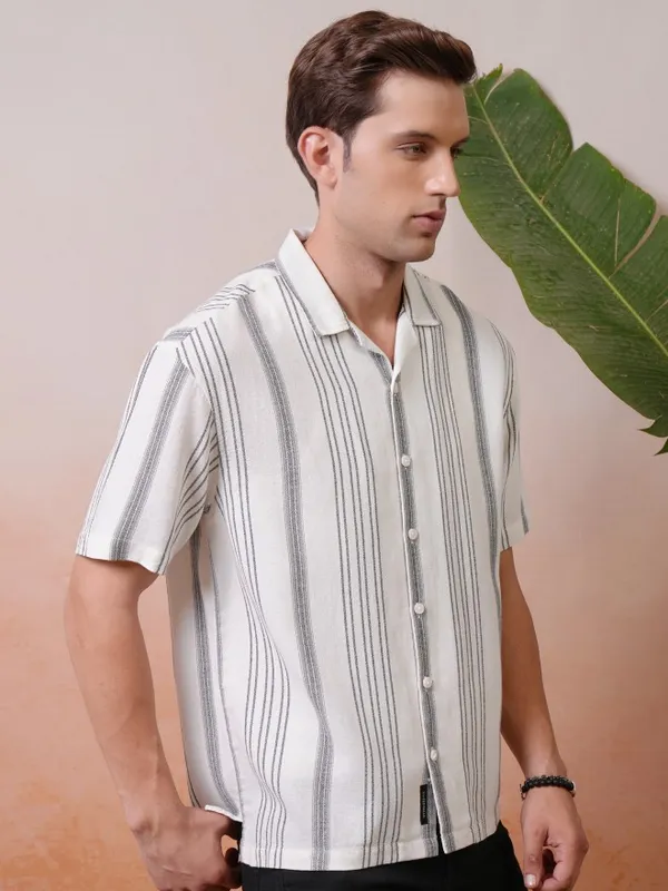 Locomotive Premium Men Cream Dobby Textured Striped Cuban Collar Oversized Shirt