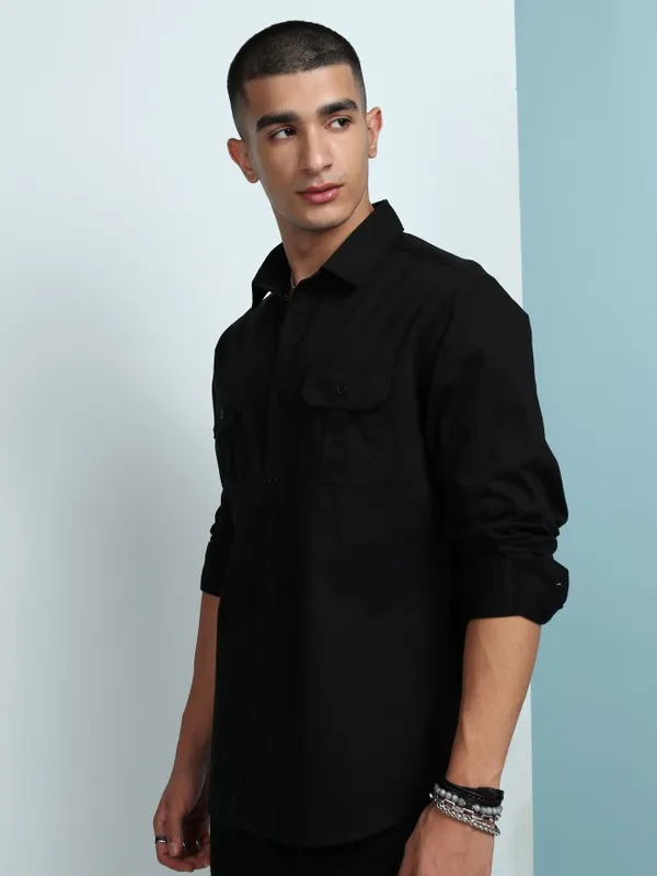 Ketch Men Black Solid Slim Fit Casual Shirt