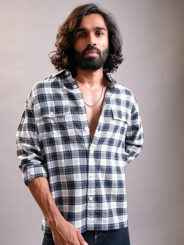 Locomotive Men Navy Blue Checked Oversized Fit Casual Shirt