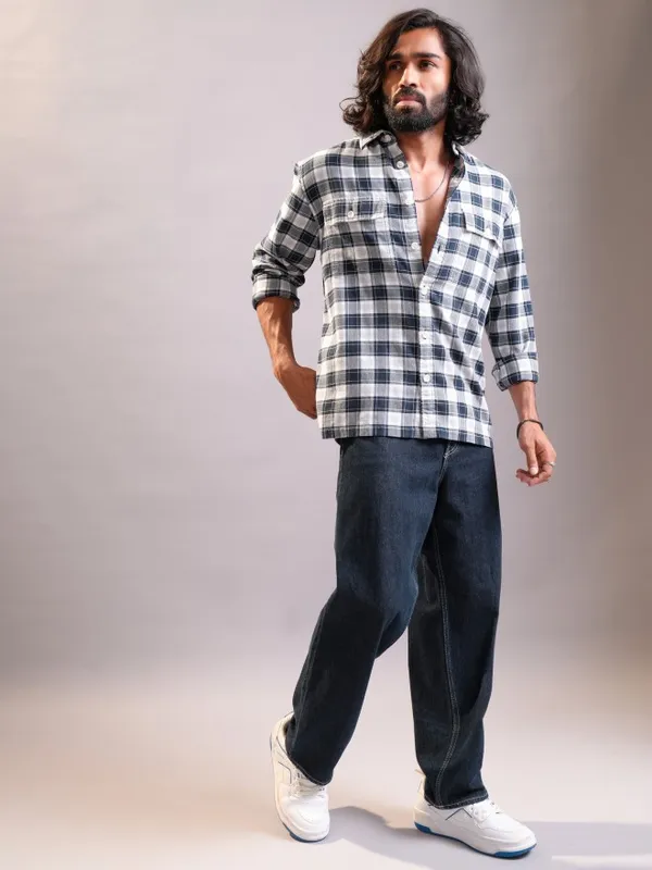 Locomotive Men Navy Blue Checked Oversized Fit Casual Shirt
