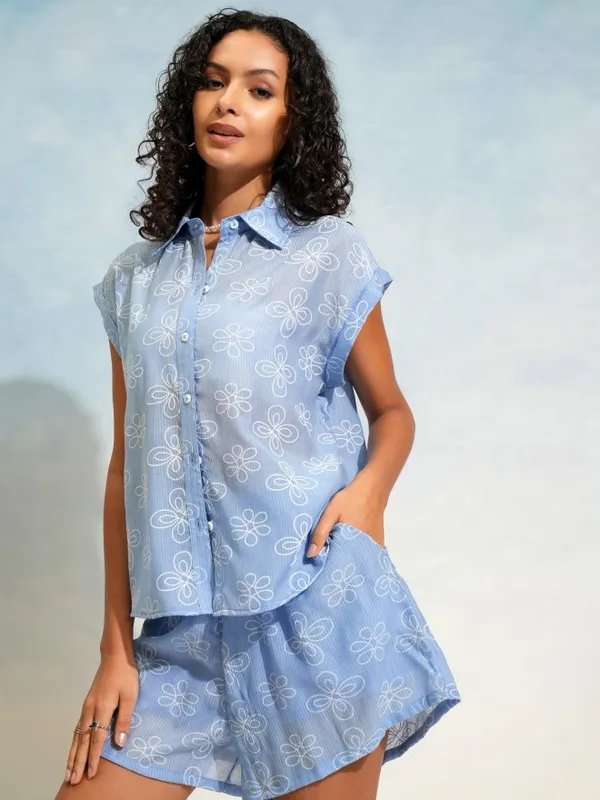 Tokyo Talkies Women Blue Shirt With Shorts Co-Ords