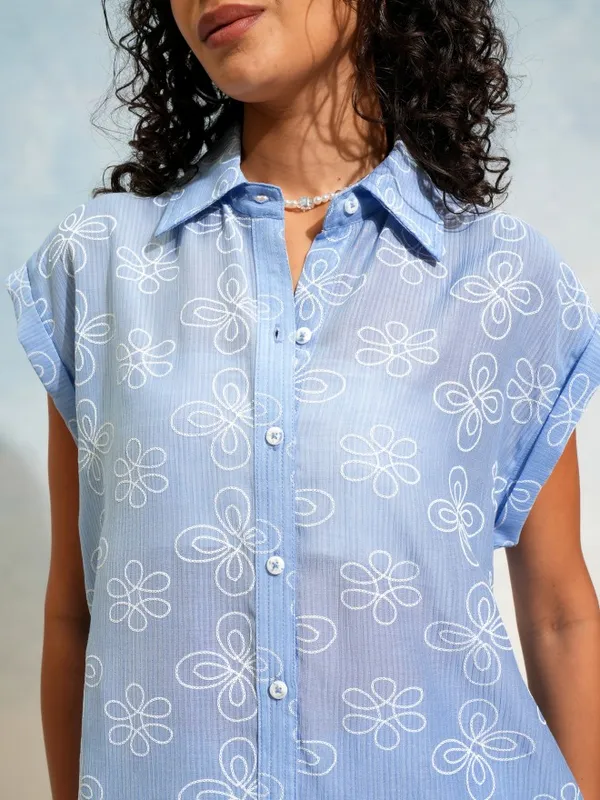 Tokyo Talkies Women Blue Shirt With Shorts Co-Ords