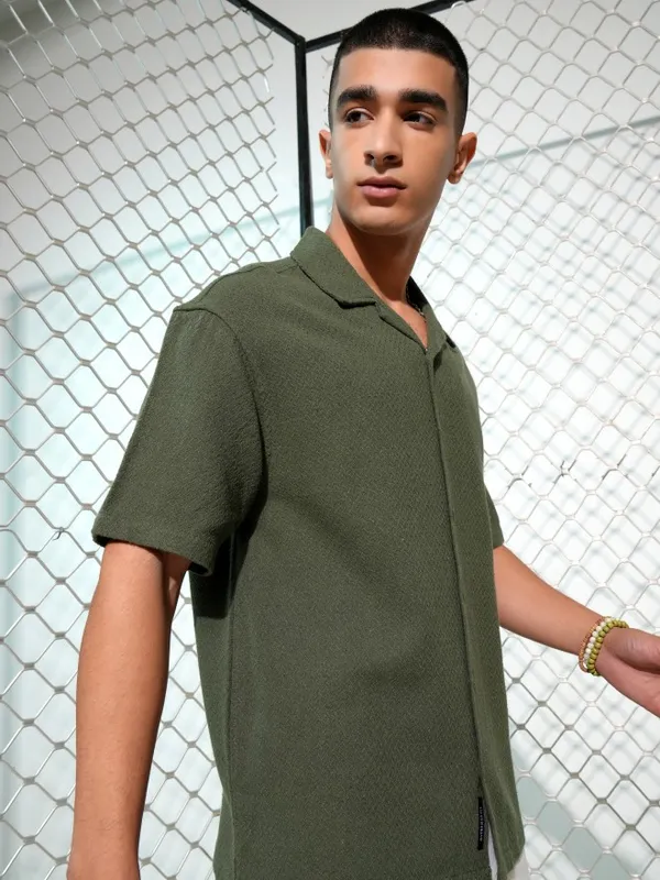 Highlander Men Olive Textured Oversized Fit Casual Shirt