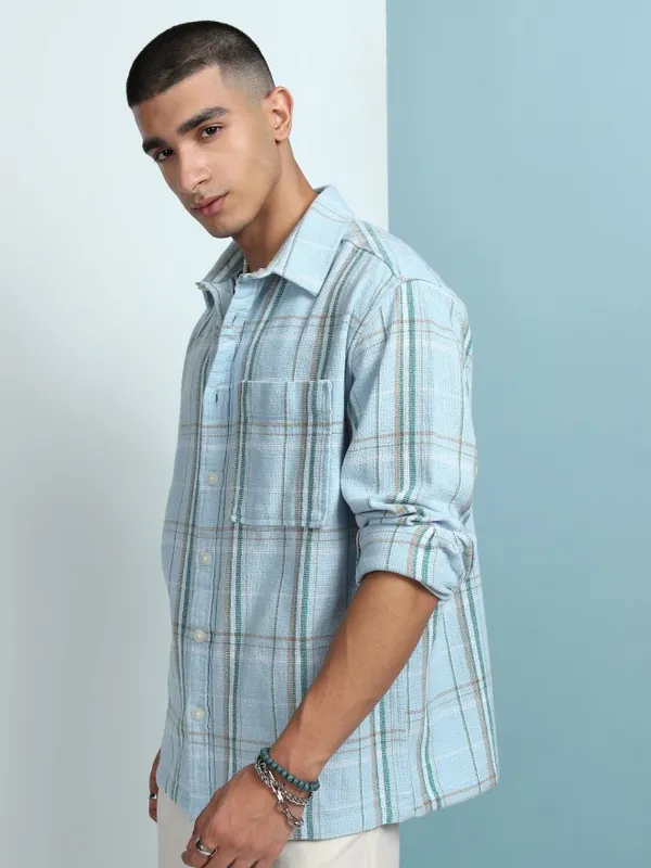 Highlander Men Blue Checked Oversized Fit Casual Shirt