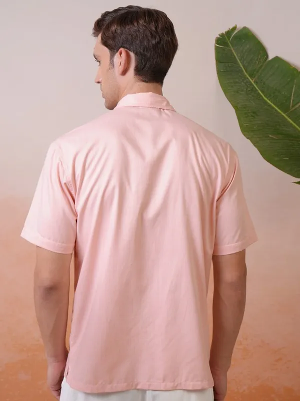 Locomotive Premium Men Peach Melange Textured Solid Cuban Collar Relaxed Shirt
