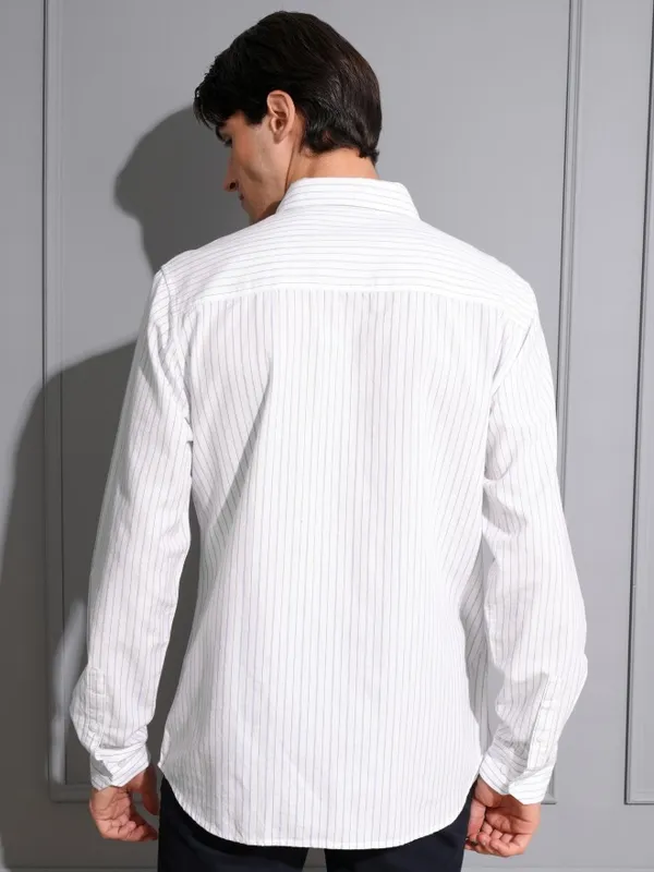 Locomotive Men White Striped Regular Fit Casual Shirt
