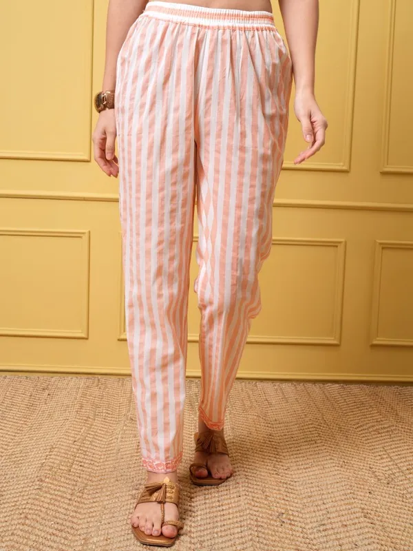 Women Kurta With Trousers & Dupatta