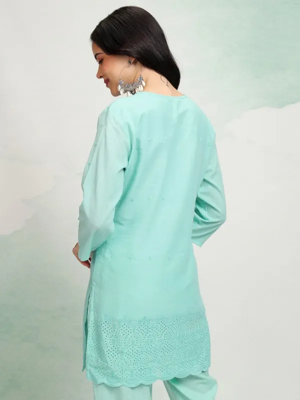 Vishudh Women Blue Embroidered Tunic