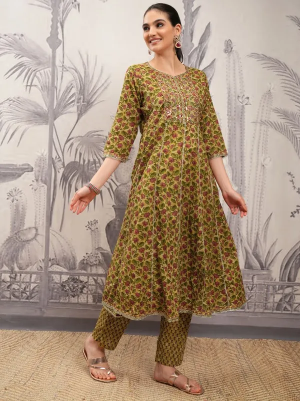 Vishudh Women Yellow Printed Kurta With Trousers And Dupatta