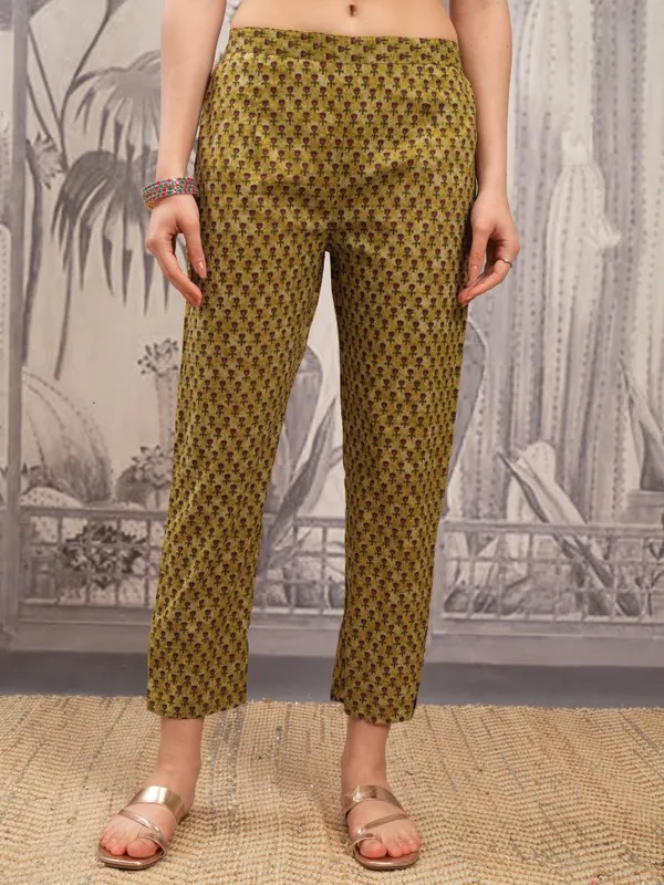 Vishudh Women Yellow Printed Kurta With Trousers And Dupatta