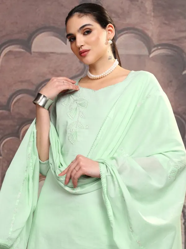Vishudh Women Green Embroidered Kurta With Trousers And Dupatta