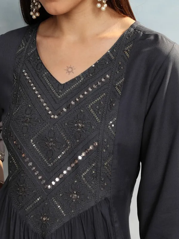 Vishudh Women Grey Embroidered A-Line Kurta