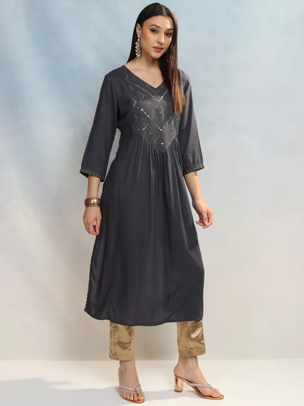 Vishudh Women Grey Embroidered A-Line Kurta
