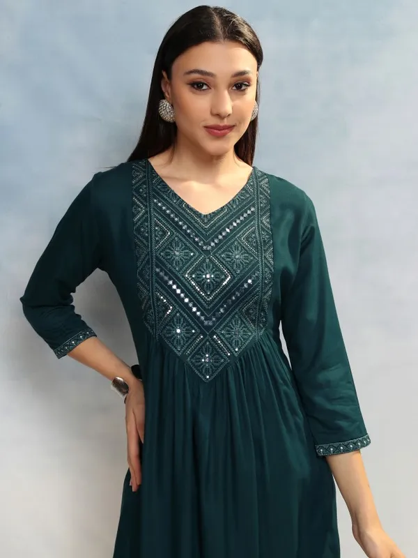 Vishudh Women Teal Embroidered A-Line Kurta