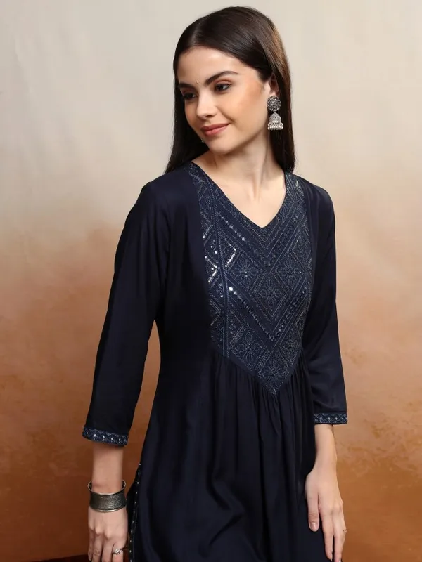 Vishudh Women Blue Embroidered A-Line Kurta