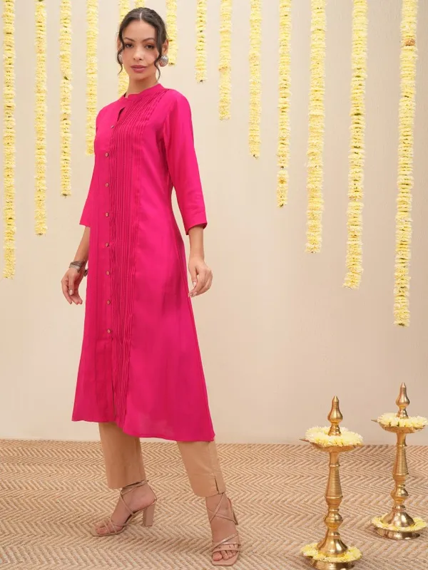 Vishudh Women Pink Embroidered A-Line Kurta